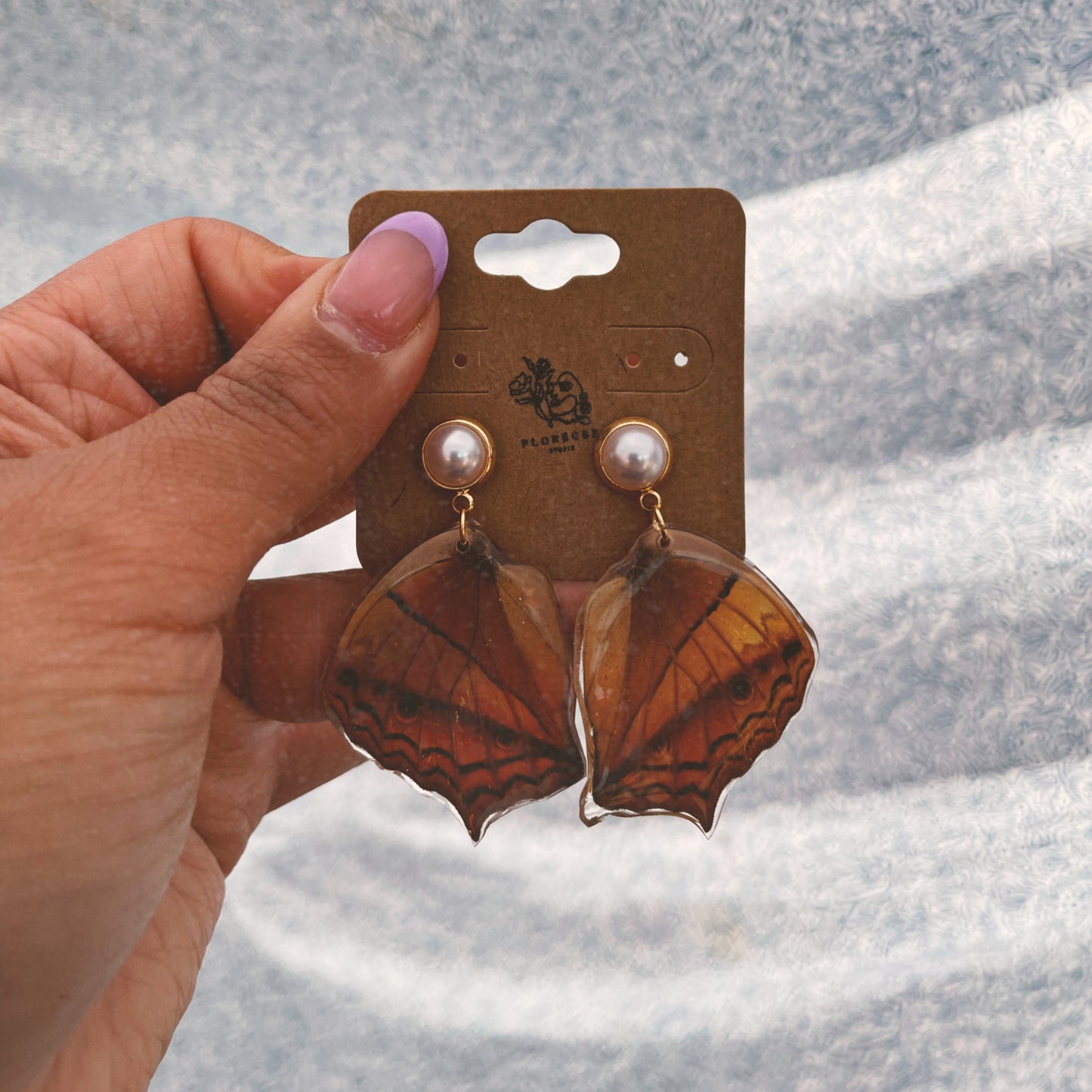 MARIPOSA - BROWN & PEARL