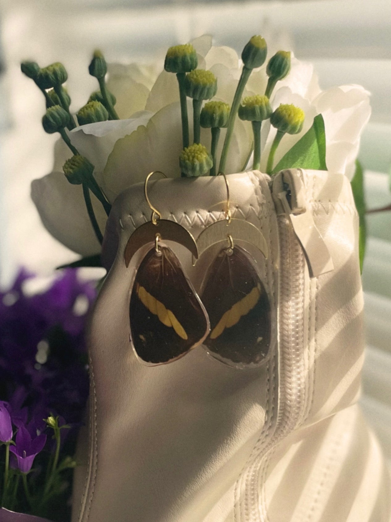 MARIPOSA - YELLOW MOON