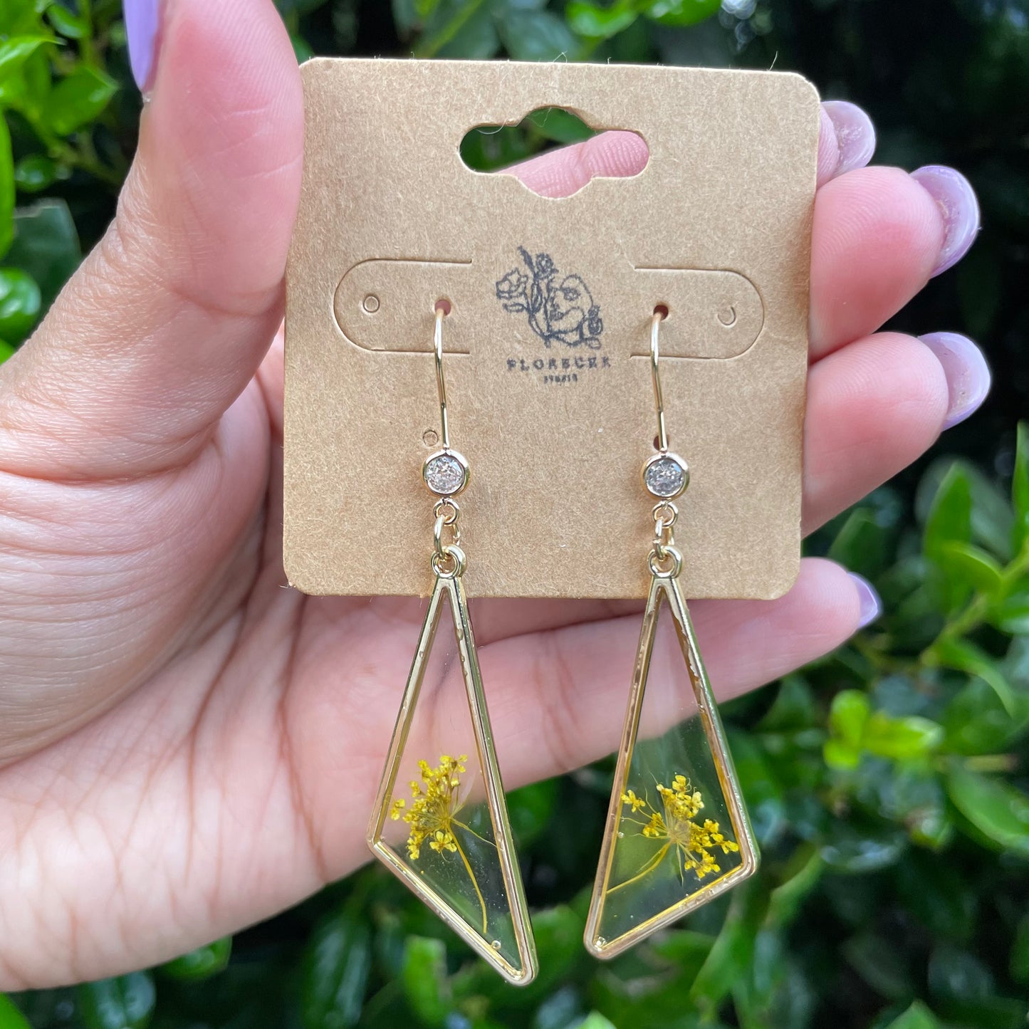 BEZEL BLOOM - REINA ANA